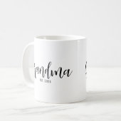 Mug Mémé a créé une nouvelle mémé (Devant gauche)