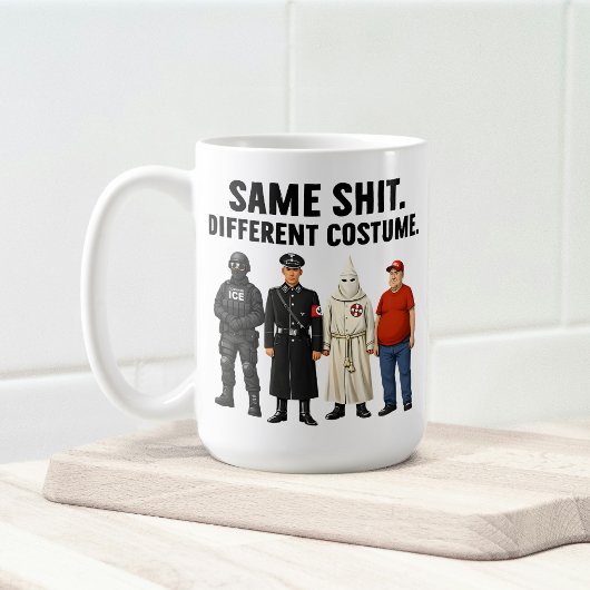 Mug Même Costume Différent
