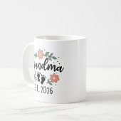 Mug Mémé Est 2026 - Annonce de Grossesse (Devant gauche)
