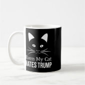Mug Même mon chat déteste Trump - (Gauche)