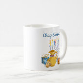 Mug Menorah traditionnelle Joyeux Hanukkah Chag Sameac (Devant droit)