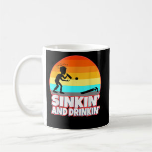 Mug Mens Sinkin et buveur cornhole