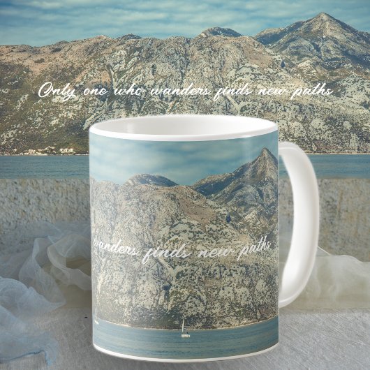 Mug Mer calme et belles montagnes