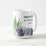 Mug Merci pour m'aider à réussir<br><div class="desc">Merci cadeau pour l'enseignant ou le mentor. Le design présente une bordure aquarelle de succulents et de plantes dans les tons vert et violet. Le texte dit "Merci pour m'aider à grandir" en caractères majuscules et en caractères d'écriture nets. Parcourez notre magasin pour plus de cadeaux pour les enseignants.</div>
