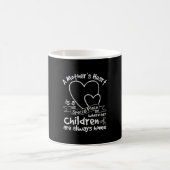 Mug Mère Cadeau Un coeur de mère (Centre)