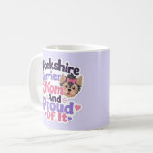 Mug Mère de Yorkshire Terrier et fière de l'être (Devant gauche)