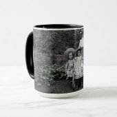 Mug Mère Filles 1890 Jardin de jardinage (Devant gauche)