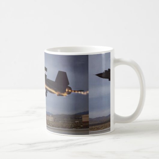 Mug Merle SR-71 dans le dispositif de postcombustion (Droite)
