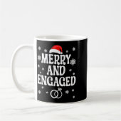 Mug Merry And Engaged Couple Christmas Matching Pajama (Gauche)