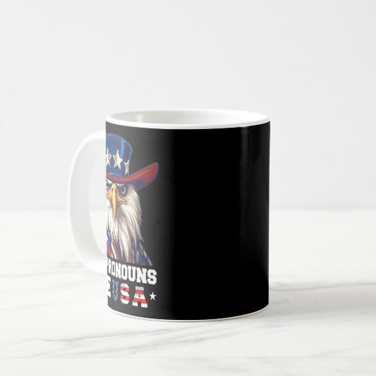 Mug Mes Pronounes Sont Usa Funny Eagle 4 Juillet Améri (Devant gauche)