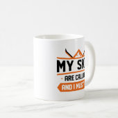 Mug Mes Skis Appelent Et Je Dois Y Aller (Devant droit)