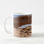 Mug Mesa Arch et Tumbleweed à Canyonlands (Gauche)