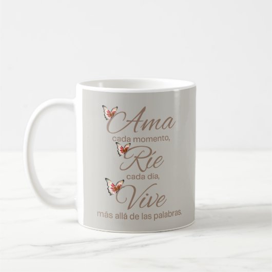 Mug Message Inspirant Ama, Rie, Vive (Gauche)