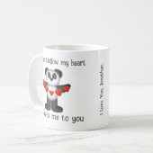 Mug Message Valentine Panda Bear String of Red Hearts (Devant gauche)