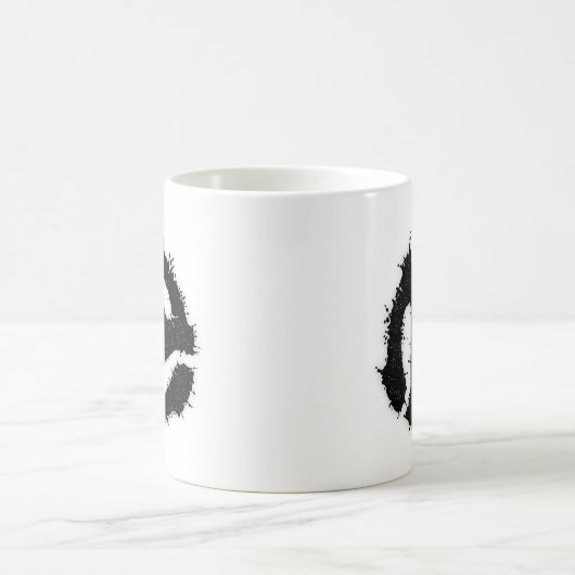 Mug Messy B/W 45 Insertion (Centre)