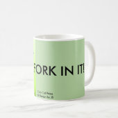 Mug Mettez une fourchette dans elle ! Série fuchsia (Devant droit)