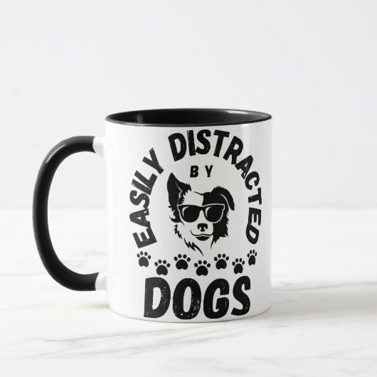 Mug Mignon facilement distrait par les chiens amateurs (Gauche)