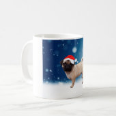 Mug Mignonne chien Carlin Noël Père Noël Chapeau Neige (Devant gauche)