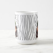 Mug Mignonne Femme Qui Soupçonne A Frappé De La Mug. C (Centre)