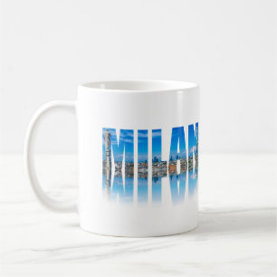 Mug Milan étiquette composé de Milan skyline en Italie