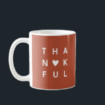 Mug Mini-Terracotta Cuivre Fête de Thanksgiving<br><div class="desc">// Besoin d'aide pour customiser votre design ? Vous avez d'autres idées ? N'hésitez pas à me contacter (Zoe) directement. // La couleur Arrière - plan peut être changée pour correspondre à votre thème.</div>