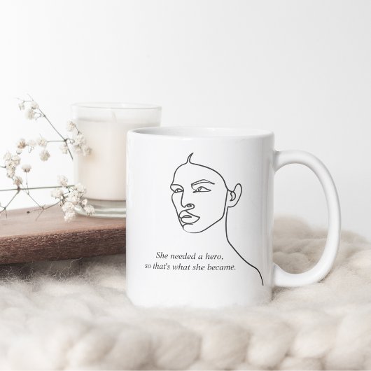 Mug Minimal Noir Elle Est Devenue Un Héros Inspiration