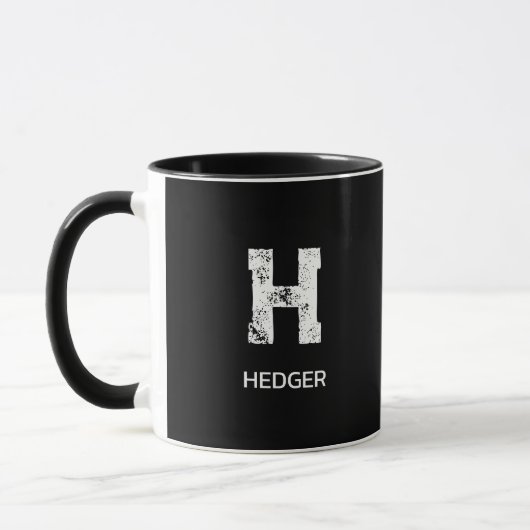 MUG MINIMALIST WHITE ONE LETTER MONOGRAM NAME BLACK (Gauche)