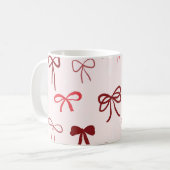 Mug Minimaliste à Ruban Rouge (Devant gauche)
