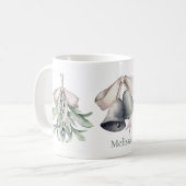 Mug Mistletoe et Clochettes d'Argent de Noël  (Devant gauche)