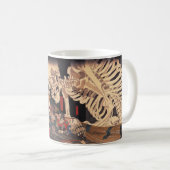 Mug Mitsukuni défiant le spectre squelettique (Devant droit)