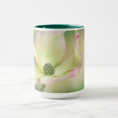 Mug Mlle Satomi'de Kousa de cornus de la fleur | de (Centre)