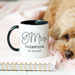 Mug Mme Black Modern Script Mariée Nouveau Mariée
