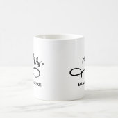 Mug Mme Black Modern Script Personnalisé Mariage Nouve (Centre)