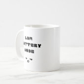 Mug Mode Batterie basse Conception de devis ennuyeux (Devant gauche)