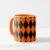 Mug Modèle à carreaux diamants Harlequin noir orange (Devant gauche)