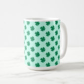 Mug Modèle de feuille de trèfle de la Saint-Patrick (Devant droit)