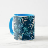 Mug Modèle Floral Hydrangea stylisé - Bleu élégant (Devant gauche)