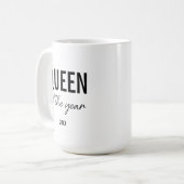 Mug Modern Black Typography Simple Personalized Queen (Devant gauche)