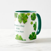 Mug Modern Lucky Green Shamrock Gold Trimmed (Devant droit)