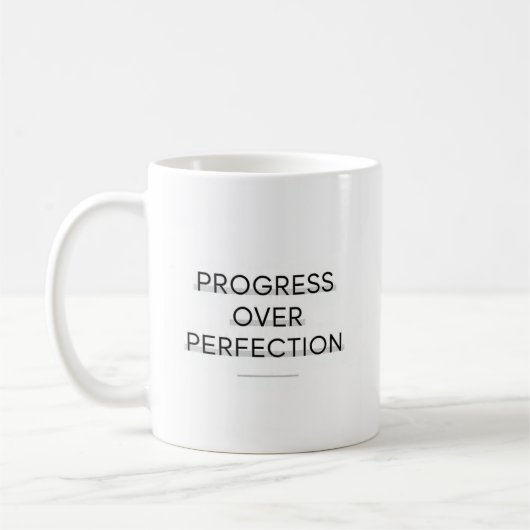 Mug Modern typography progress over perfection text (Gauche)