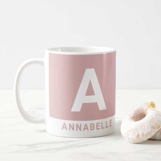 Mug Moderne bold colorblock rose nom personnalisé (Avec donut)