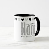 Mug Moderne Customisé "Nancy", Coeurs noir et blanc (Devant droit)