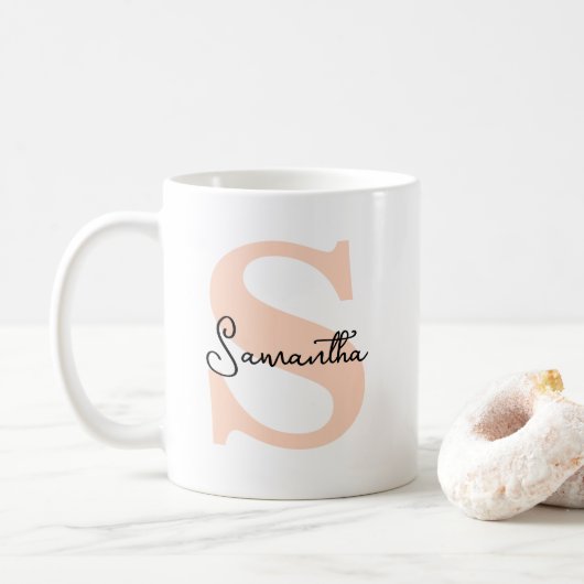 Mug Moderne Élégant Monogramme Initial Rose Personnali (Avec donut)