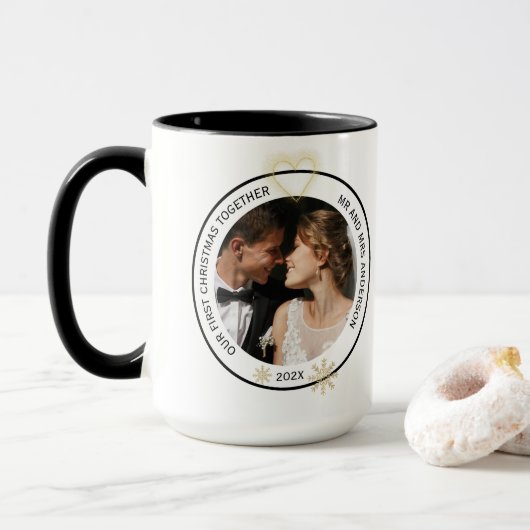 Mug Moderne M. et Mme Couple Nom Noël (Avec donut)