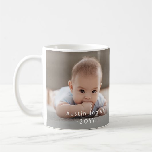 Mug Moderne Minimale 2 Photo Texte blanc superposé (Gauche)