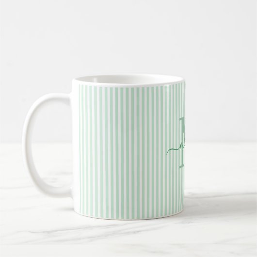 Mug Moderne Monogramme à rayures vertes avec nom (Gauche)