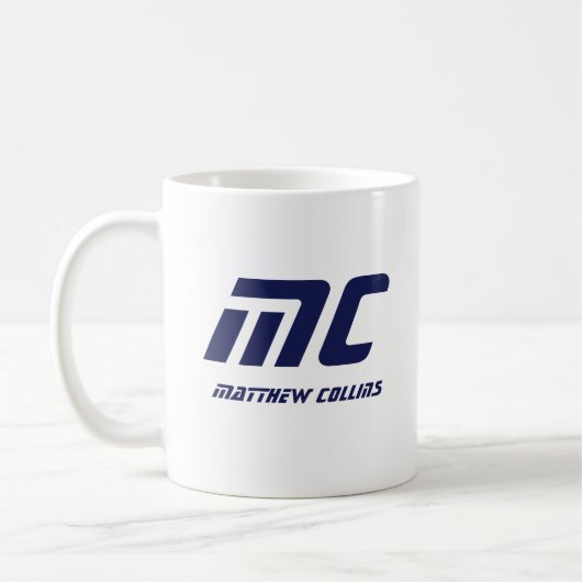 Mug Moderne Monogramme Bleu Nom Gras Simple pour Lui (Gauche)