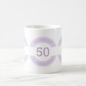 Mug Moderne Violet 50 ans et nom de fête d'anniversair (Centre)