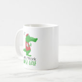 Mug Moins de travail Plus de golf amusant (Devant gauche)