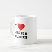 Mug Mon appartenance à une infirmière traumatisée (Devant gauche)